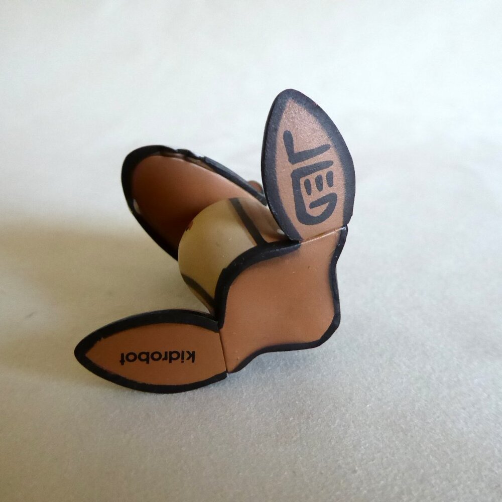 NEW 2007 KIDROBOT FINDERS KEEPERS SHERMIN SQUIRREL 2/20 DESIGNER VINYL FIGURE - Picture 8 of 15